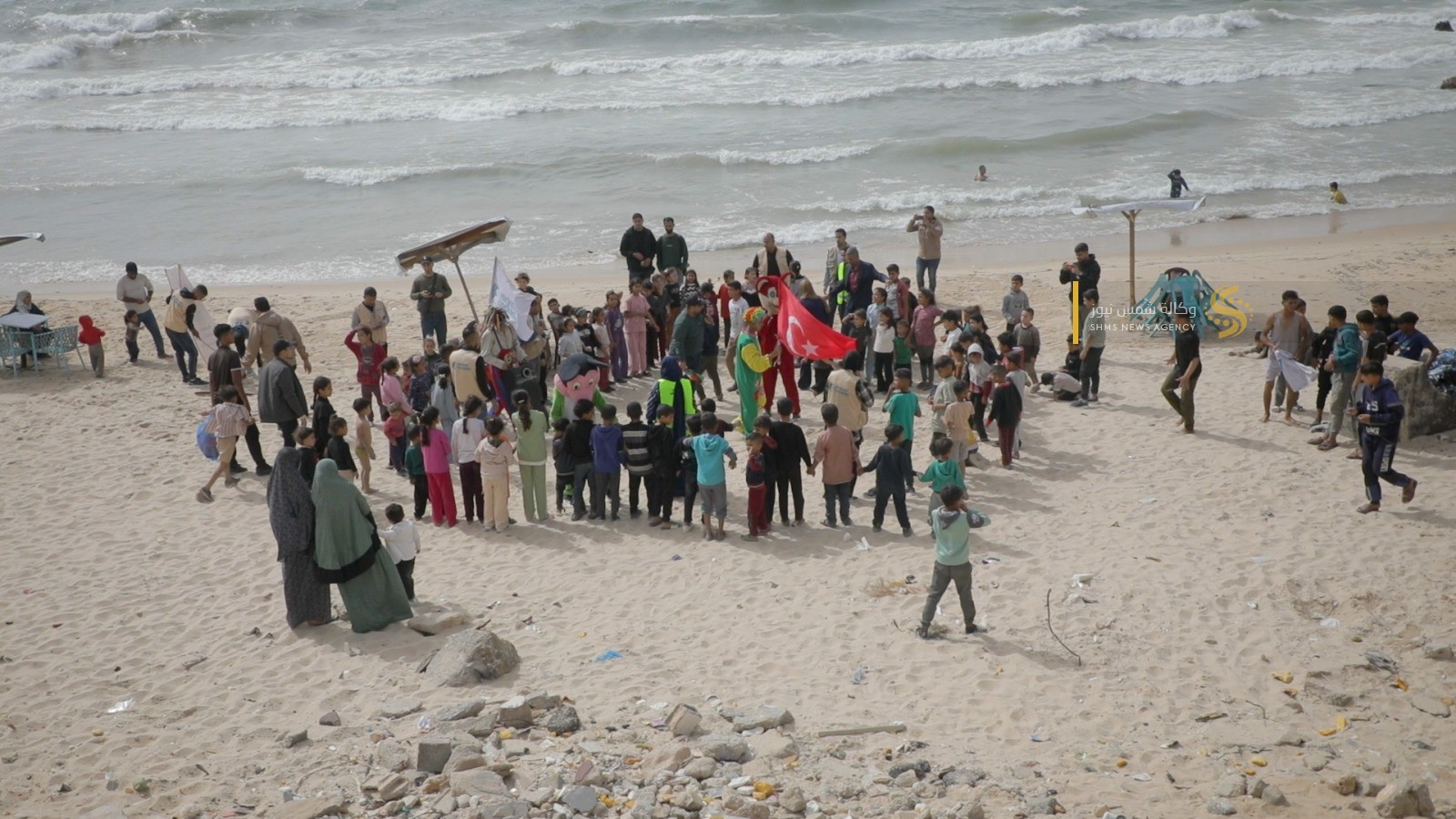 مخيم أرض الأطفال - أيتام غزة 3.jpg