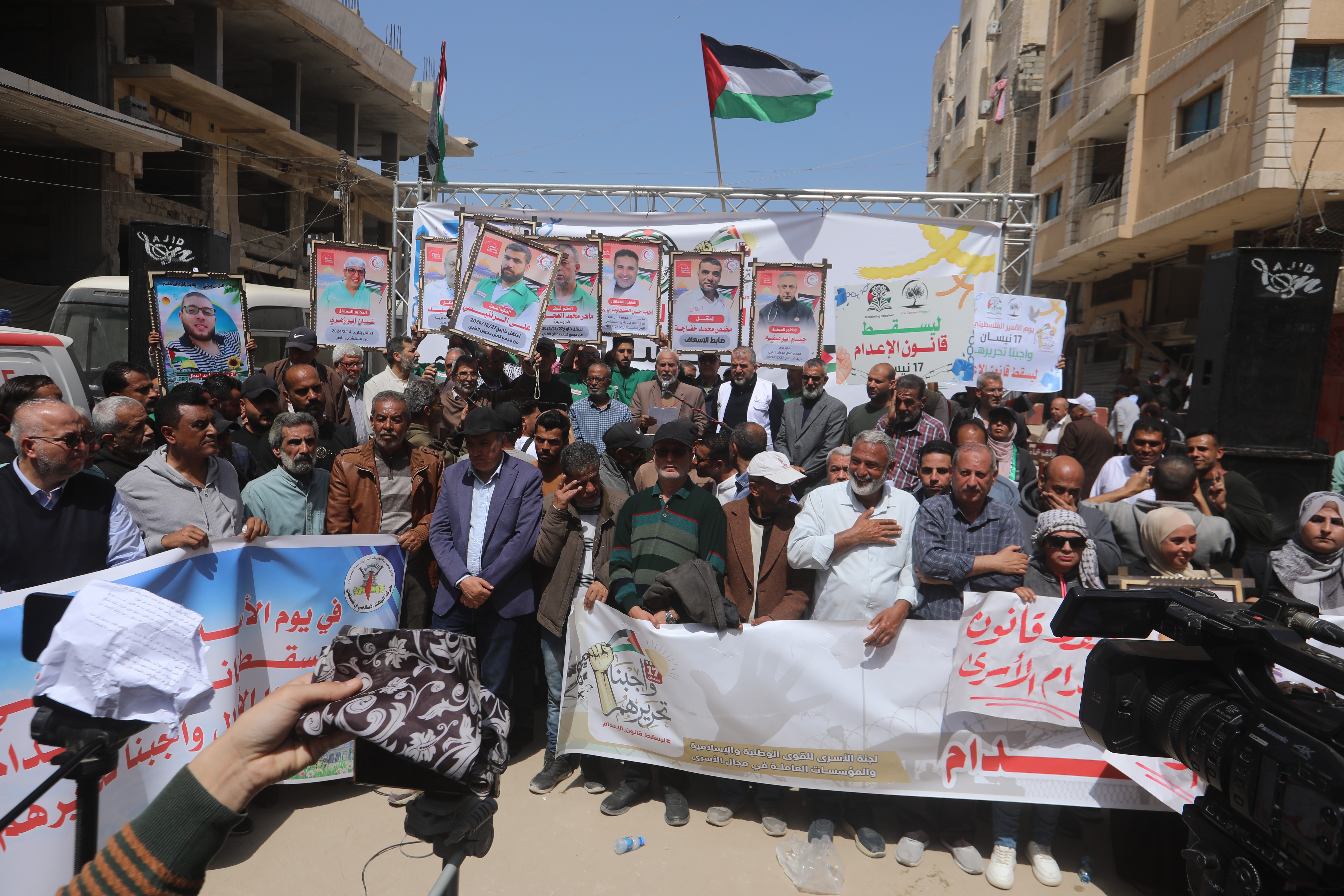 مسيرة في يوم الأسير الفلسطيني (3).JPG